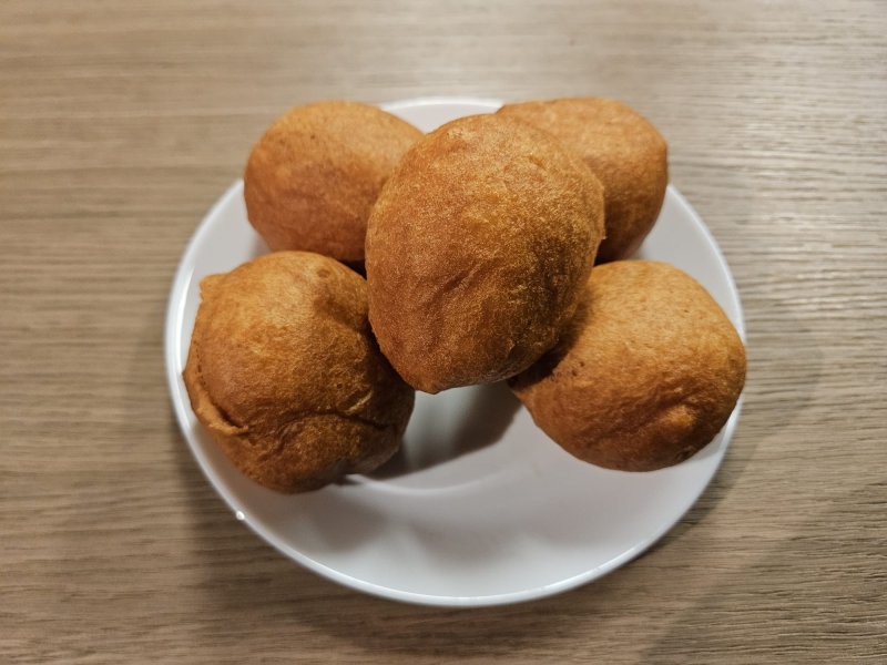 Oliebollen zonder rozijnen (per 5 stuks)