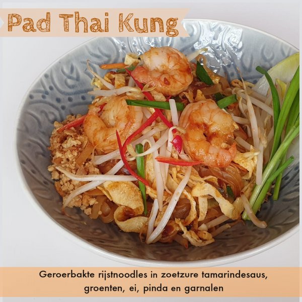 Taste and Smile's Pad Thai met garnalen